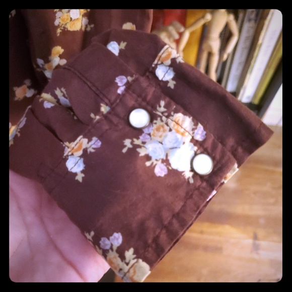 Mossimo Floral Western Shirt - Picture 4 of 5